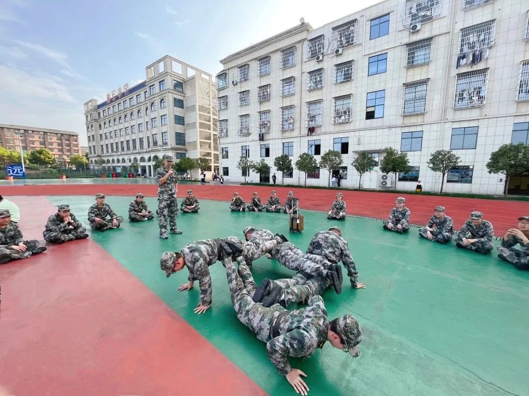 湖南中职网长沙市湘军高级中学国防教育特色班优势